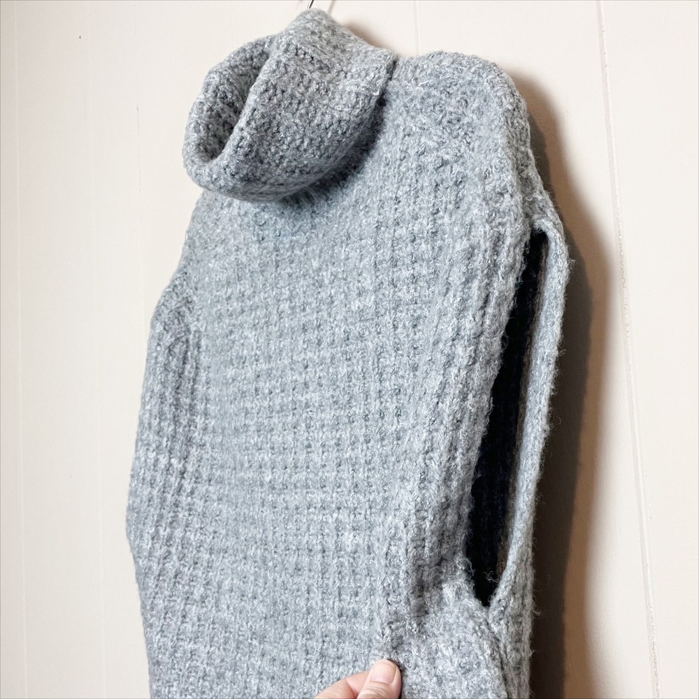 Anthropologie John + Jenn NWT Grey Waffle Knit Sleeveless Turtleneck Sweater S - Picture 6 of 13